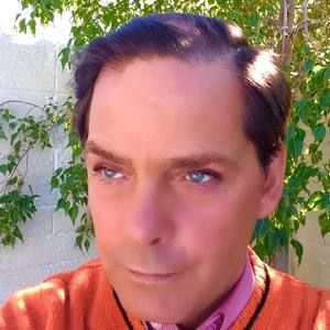 Meet your Posher, Scott